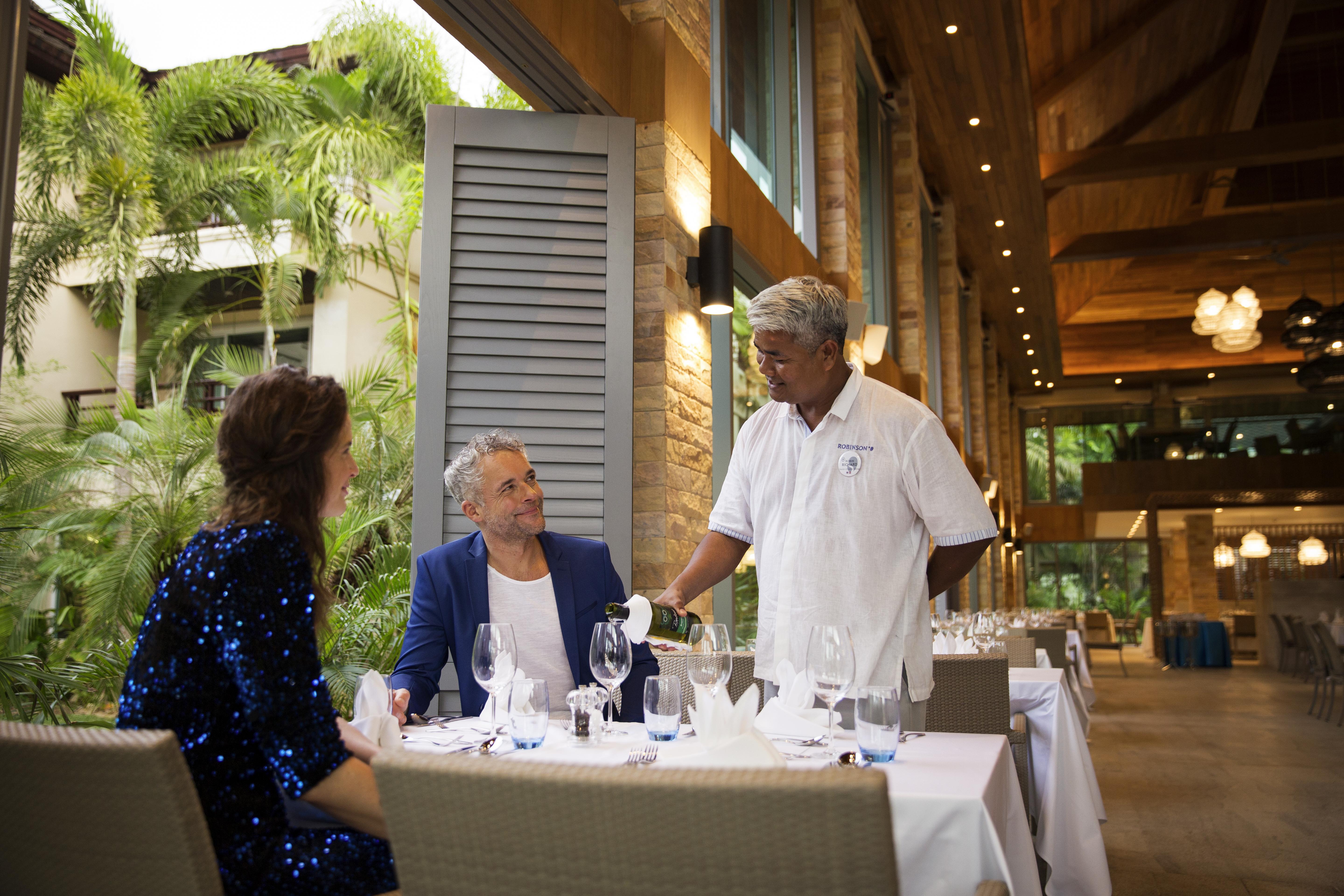 Hotel Robinson Khao Lak Exterior foto