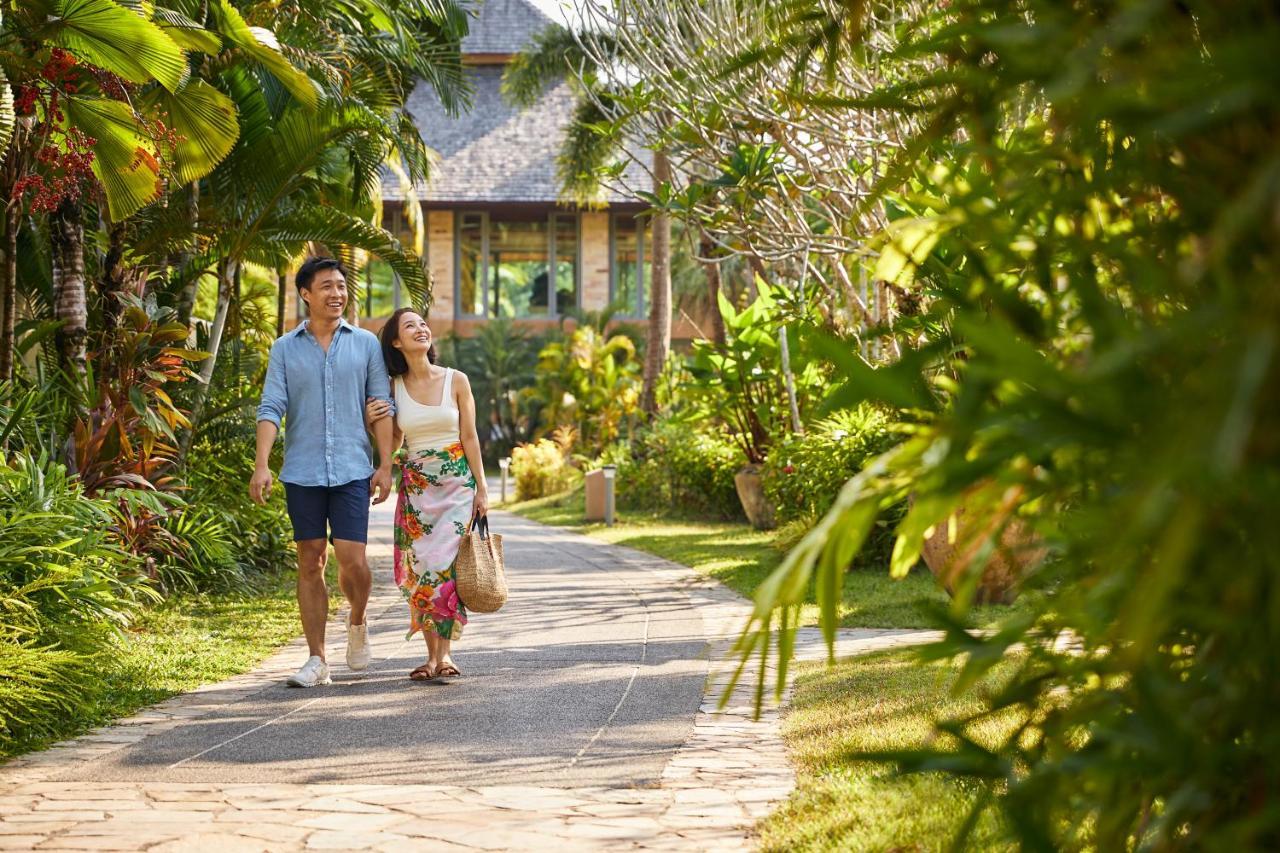 Hotel Robinson Khao Lak Exterior foto